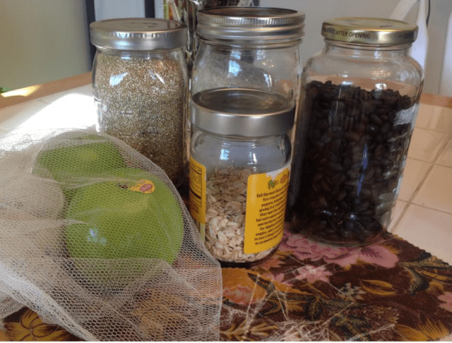 #NOPLASTICNOVEMBER – Easy Steps Toward Reducing Single-Use Plastics in the&nbsp;Kitchen