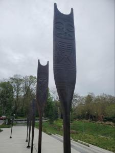 six sculptured paddles